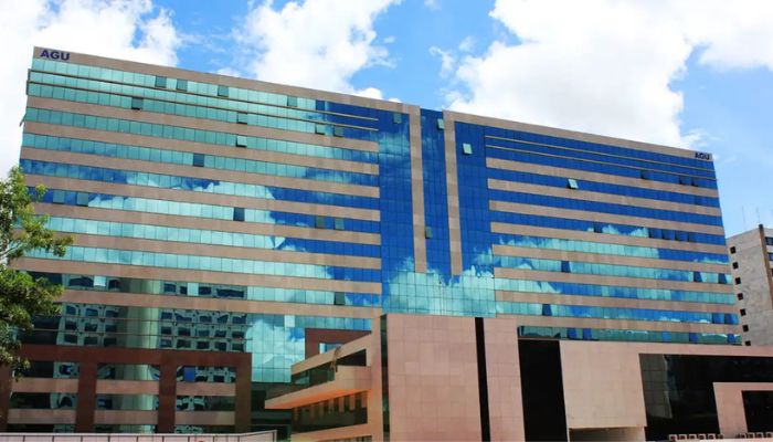  AGU pede decisão urgente contra fraudes e violência nas redes sociais 